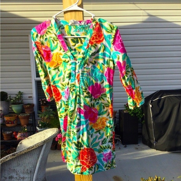 H&M Other - L.o.g.g. Coverup bright tropical floral button up Hawaii beach resort vacation